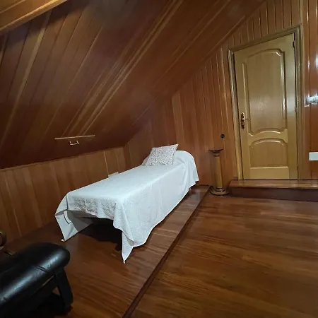 Impresionante Casa Con Parcela En La Naturaleza Сasa de vacaciones A Coruña