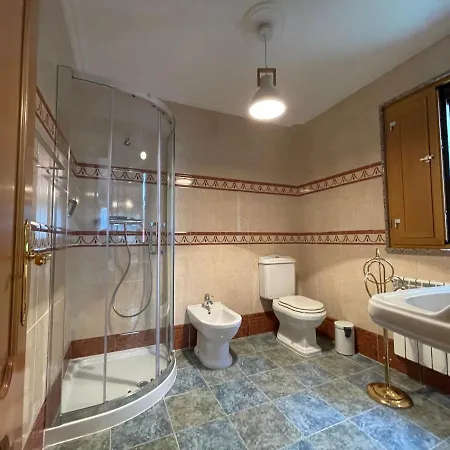 Impresionante Casa Con Parcela En La Naturaleza Сasa de vacaciones A Coruña