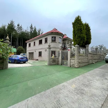 Impresionante Casa Con Parcela En La Naturaleza A Coruña